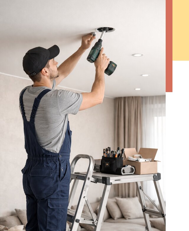 Установка и монтаж точечных светильников в натяжной потолок в Бугуруслане от 1834 руб. | ОТДЕЛОЧНИК-Бгр